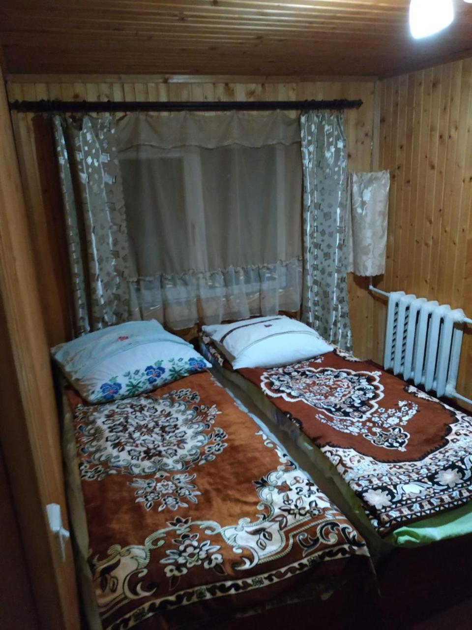 U Daryny Hotel Yablunytsya Bagian luar foto