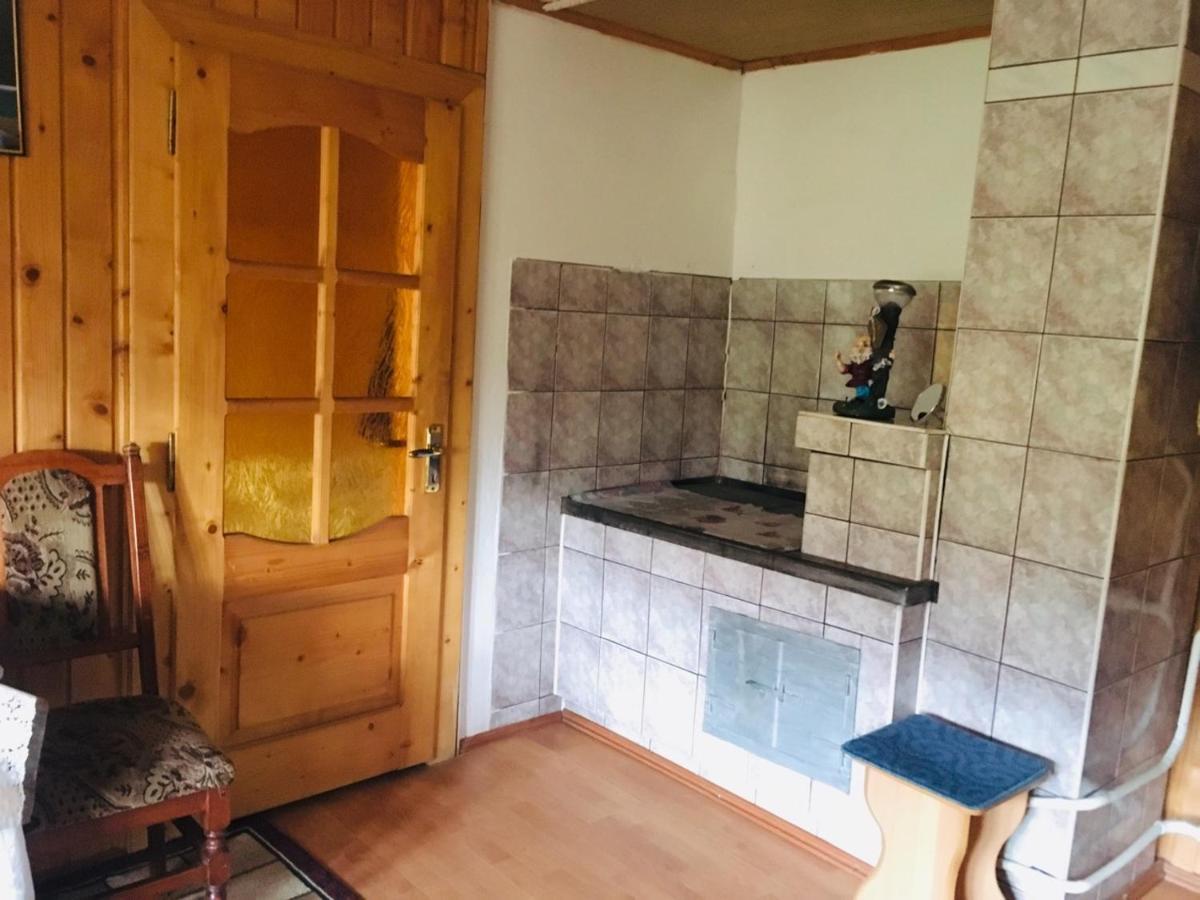 U Daryny Hotel Yablunytsya Bagian luar foto