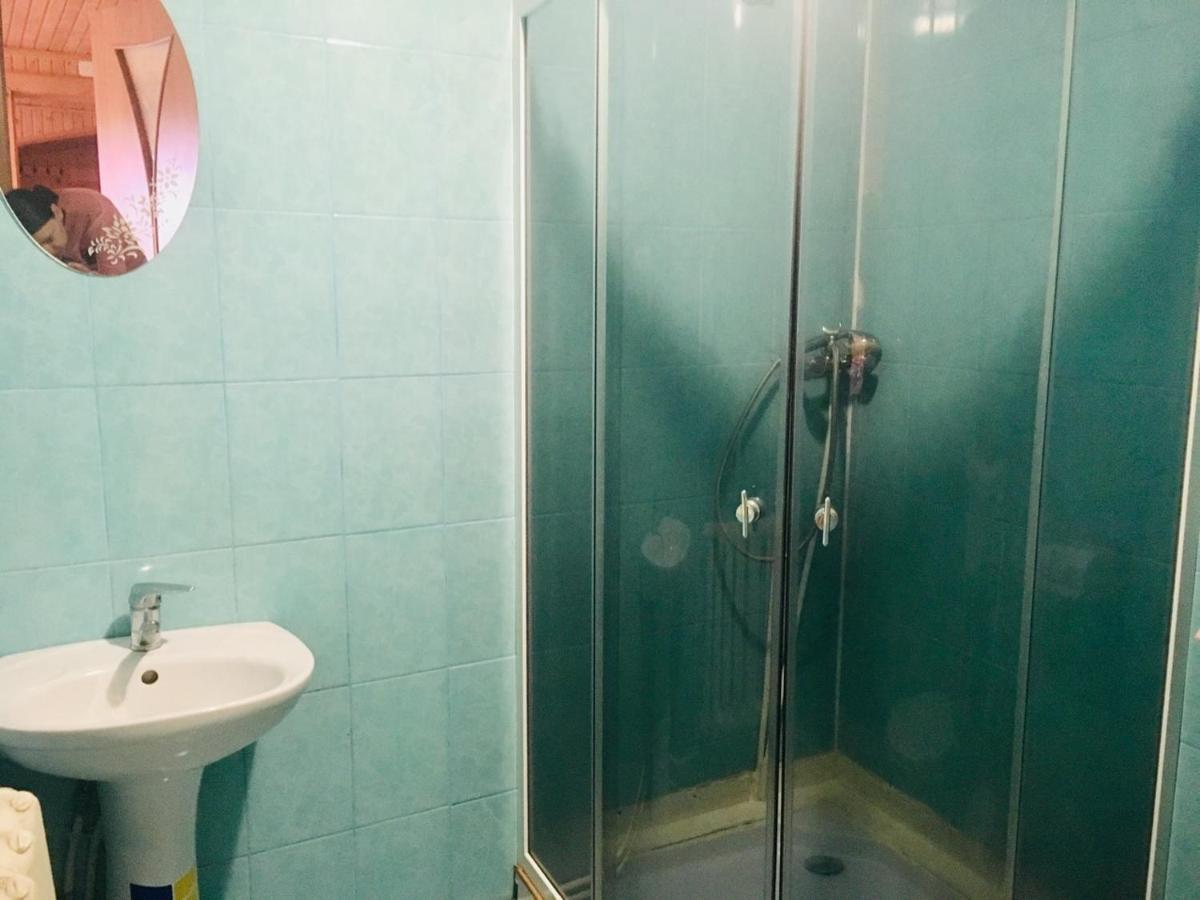 U Daryny Hotel Yablunytsya Bagian luar foto